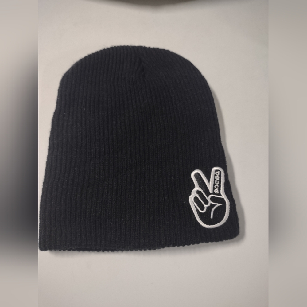 Duece beanie